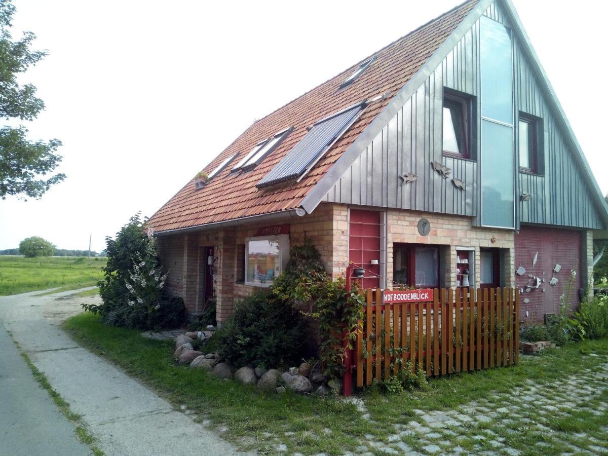 Hofboddenblick Apartment Kuckenshagen Exterior photo